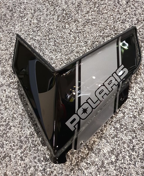 Polaris Axys Low ruta svart